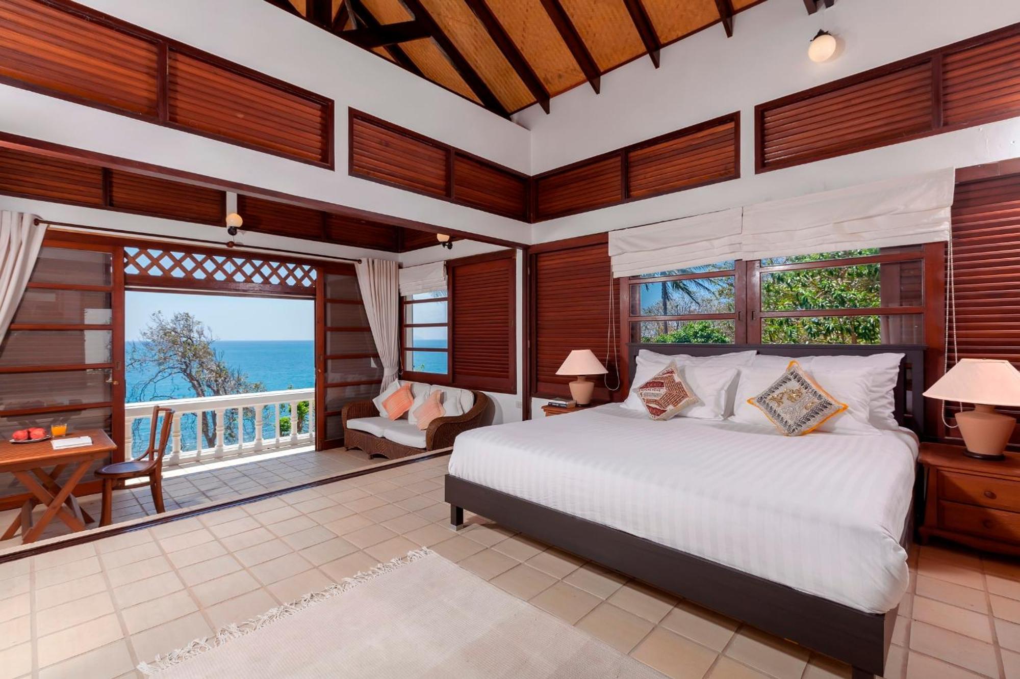 Baan Khunying - Secluded Phuket Beachfront Villa - SHA Certified Rawai Bagian luar foto