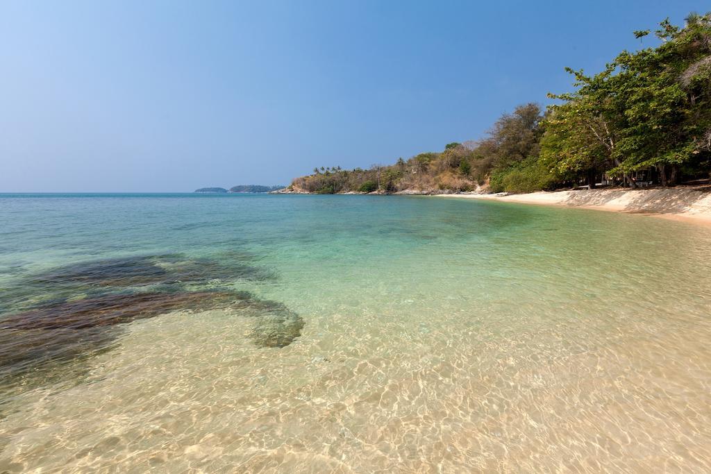 Baan Khunying - Secluded Phuket Beachfront Villa - SHA Certified Rawai Ruang foto