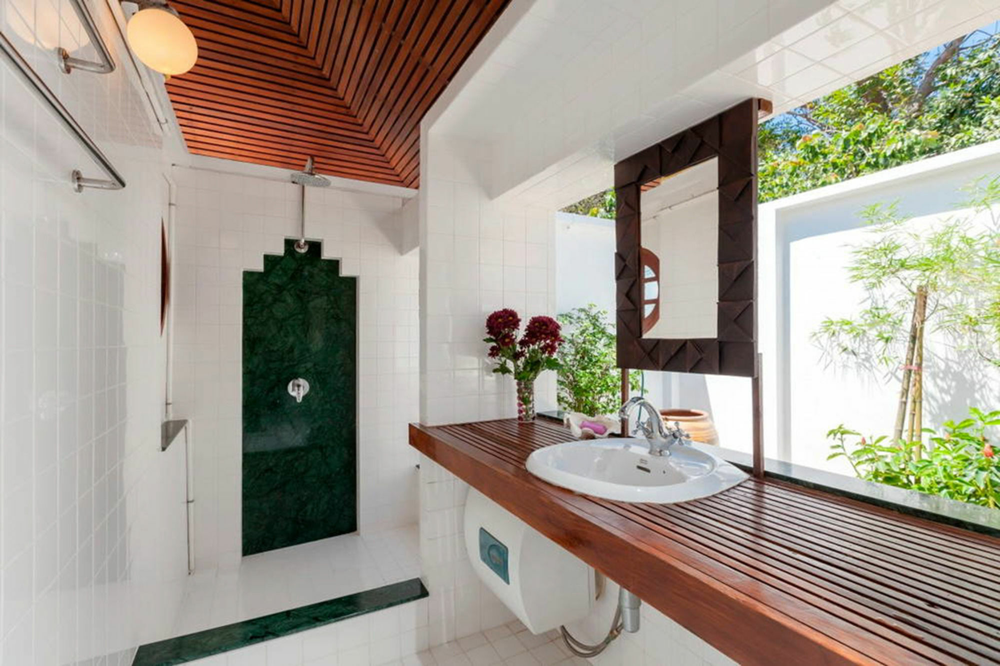 Baan Khunying - Secluded Phuket Beachfront Villa - SHA Certified Rawai Bagian luar foto